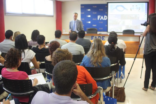 Asturias joven emprenda FADE y Cámara Comercio Oviedo